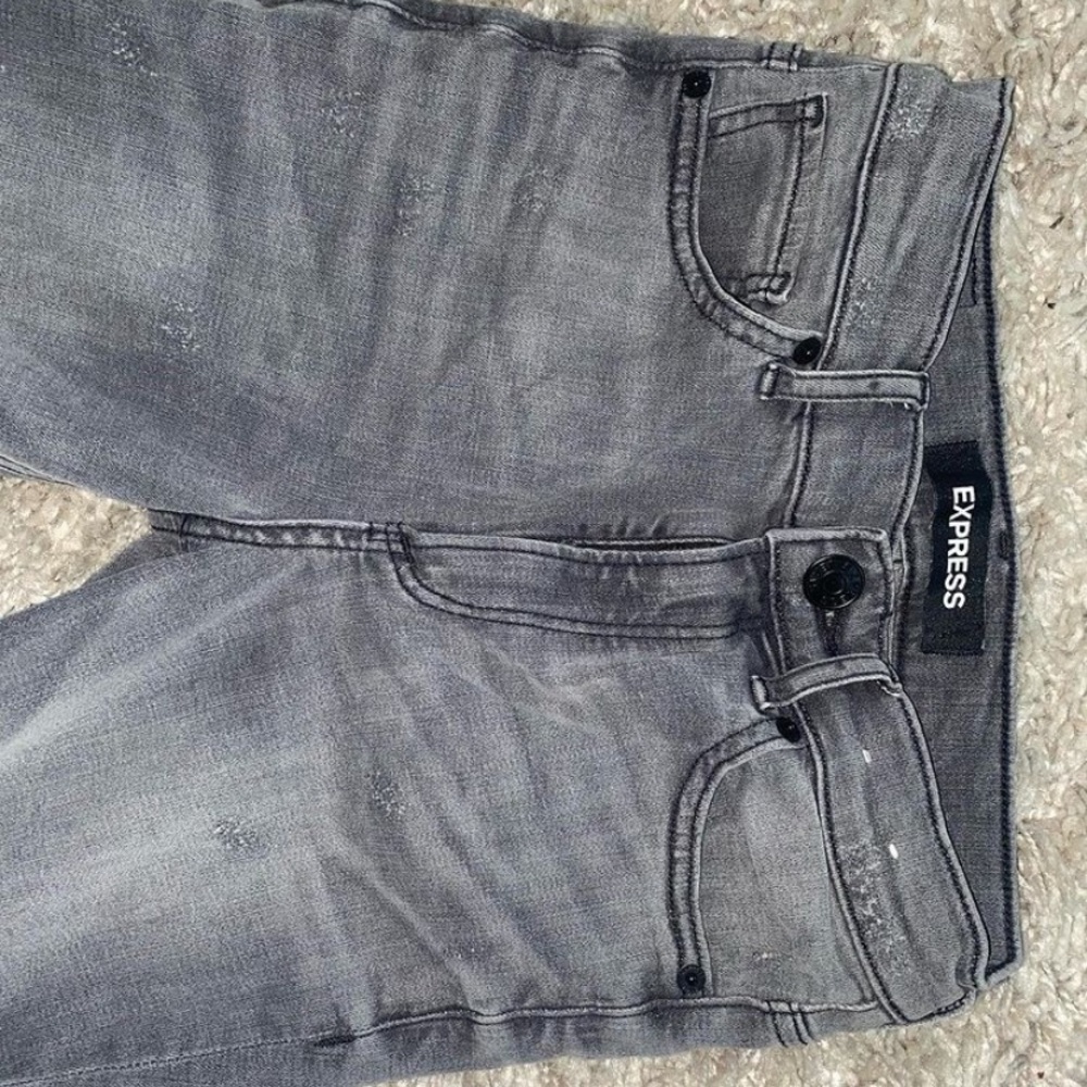 Express Jeans - Picture 2 of 4